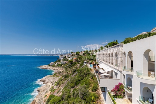 Sole agent - Luxurious 3 bedroom apartment on the top floor of Palais Maeterlinck - Cap de Nice