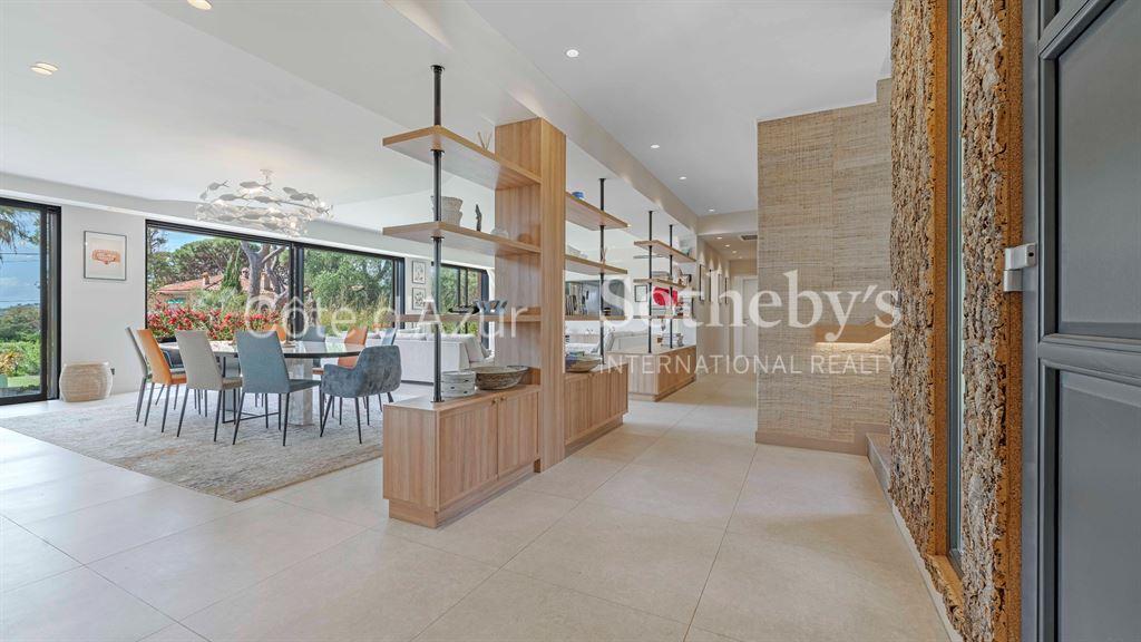 Exceptional Sainte-Maxime villa near La Nartelle beach