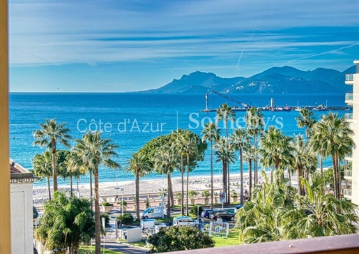 Exceptional Pied-à-terre on the Croisette in Cannes - Panoramic Sea View