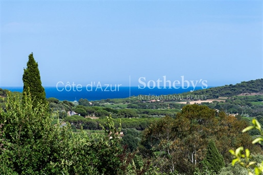 Ramatuelle, Panoramic sea and countryside views - Villa Project with obtained building Permit.