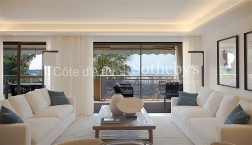 La Californie - Renovated apartment with high-end features - panoramic sea views