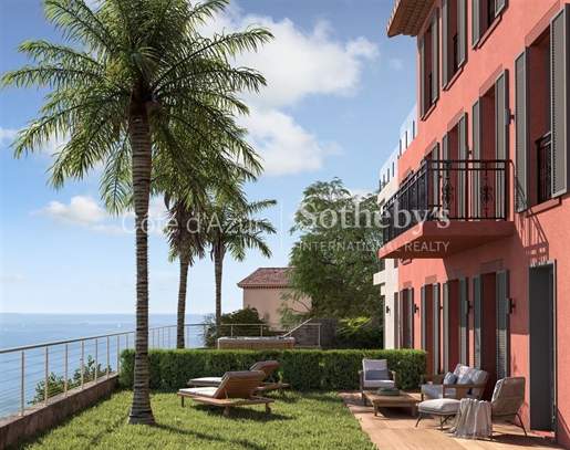 Théoule sur Mer 3 beds garden floor apartment-villa with panoramic sea view.