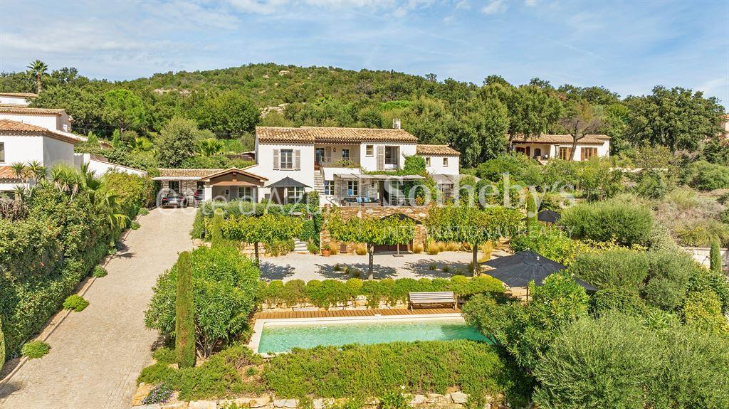 Charming provençal bastide for sale in le Plan de la Tour near St-Tropez and Ste-Maxime