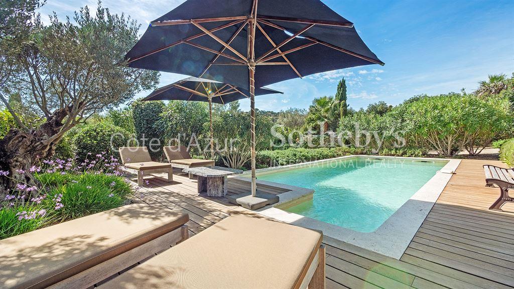 Charming provençal bastide for sale in le Plan de la Tour near St-Tropez and Ste-Maxime