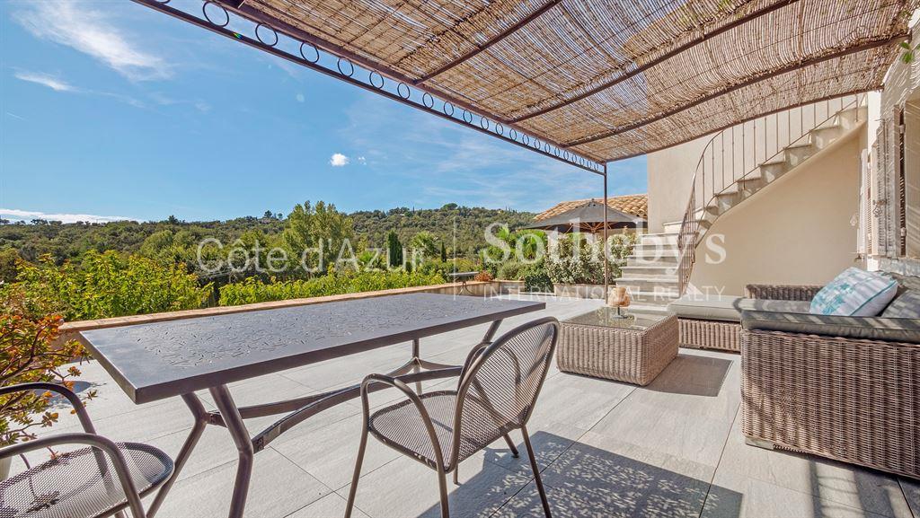 Charming provençal bastide for sale in le Plan de la Tour near St-Tropez and Ste-Maxime