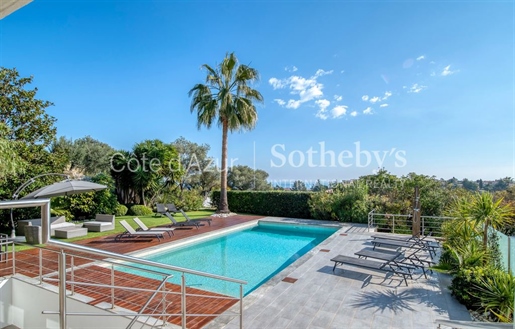 Exceptional Contemporary Villa in Secure Residential Area, Antibes