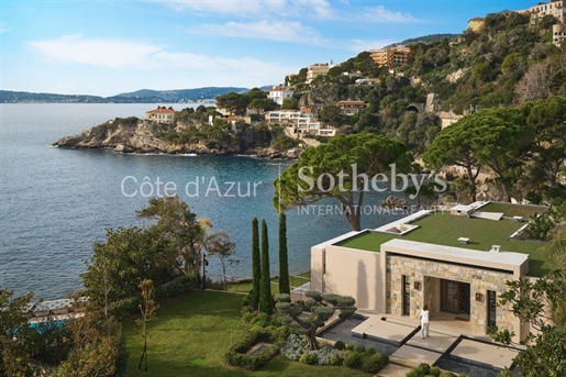 Luxuriöses, modernes Strandhaus zum Verkauf in Cap d'Ai
