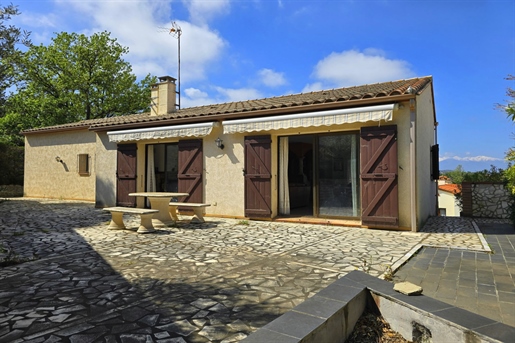 Property for sale in Laroque des Alberes