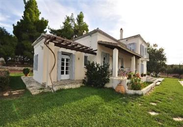 Villa à vendre Portocheli (Kranidi) - Villa de deux étages à vendre