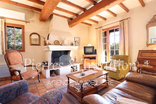Provence, Luberon, mooi huis met groot stuk grond dicht bij het dorp