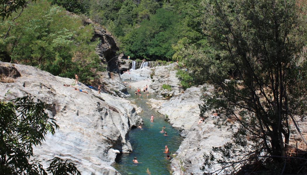 5 cottages near an exceptional site.on exceptional! 