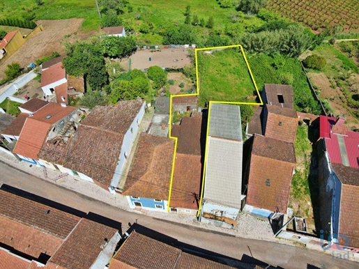 Casa de aldeia T3 em Lisboa de 100,00 m²