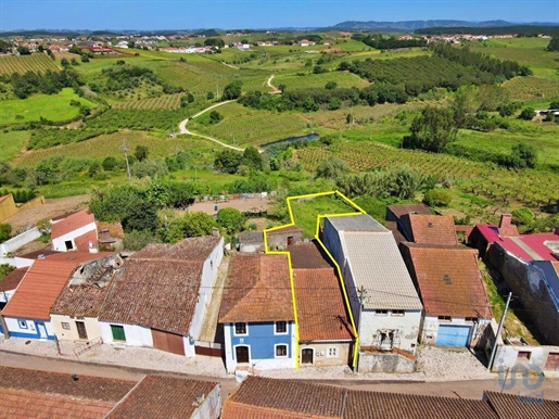 Casa de aldeia T3 em Lisboa de 100,00 m²
