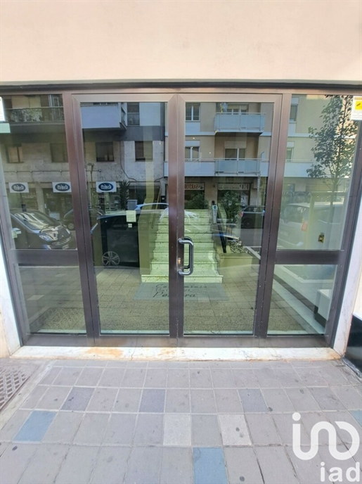 Sale Apartment 116 m² - 3 bedrooms - Pescara