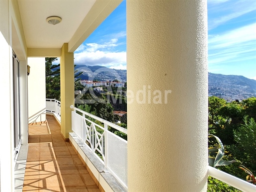 3 Bedroom Apartment, Panoram Building - Funchal