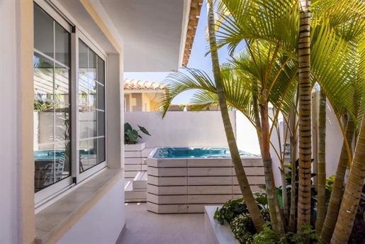 Magnificent villa in the prestigious Palm-Mar district