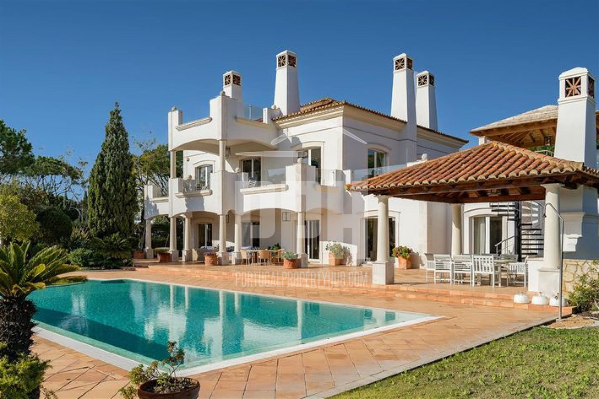 Klassieke villa met 5 slaapkamers, Quinta do Lago- Pph1321