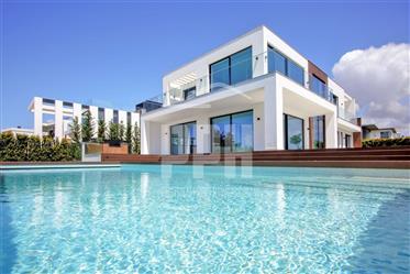 Fantastic 4+2 bedroom villa with golf view - Vilamoura