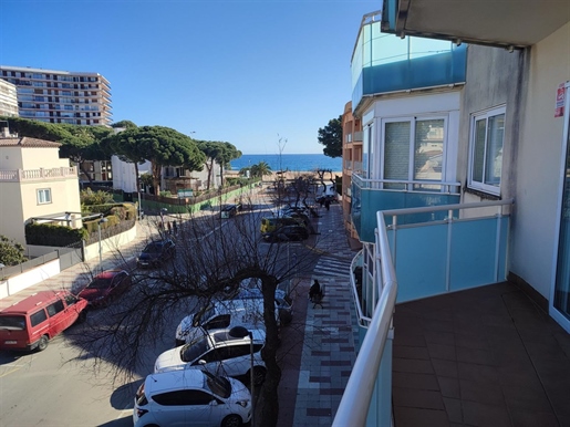 Riera - Spectacular Penthouse-Duplex with huge terrace of 76 m2 and sea view just a step away in Pla