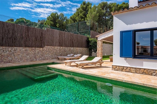Sant Roc - Chalet con piscina privada en Calella de Palafrugell.