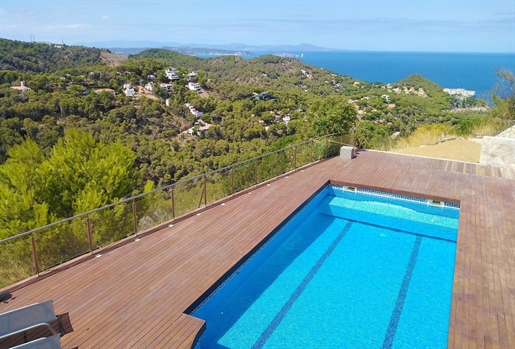 Sa Tuna - charming detached house for sale with spectacular panoramic and sea views