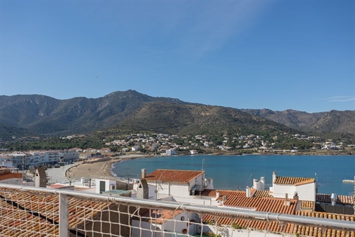 Port De La Selva - Charmante maison de ville avec vue sur la mer et à 150 mètres de la promenade et