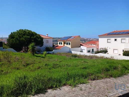 Construction land in Lourinhã e Atalaia with 330,00 m²