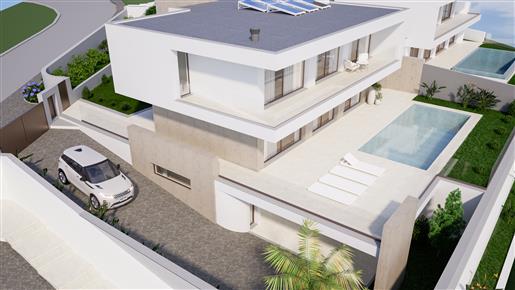 Fabulous 4 bedroom villa | 3 Floors | "Ocean Residences" condominium | Parish of Arco da Calheta | M