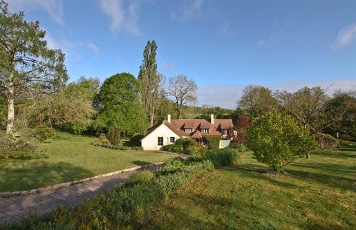 Rural pleasure property of 6 ha with pond