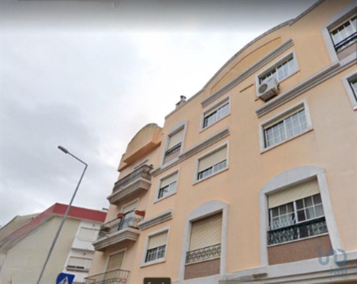 Wohnung in Amadora, Lisboa