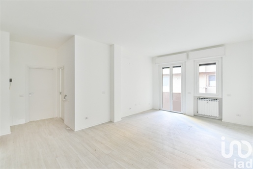 Vendita Appartamento 92 m² - 2 camere - Seregno