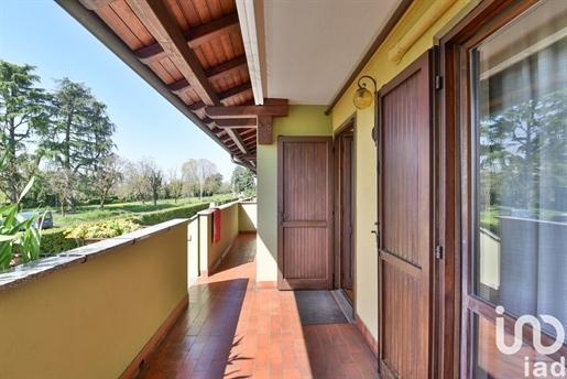 Detached house / Villa for sale 135 m² - 2 bedrooms - Seregno