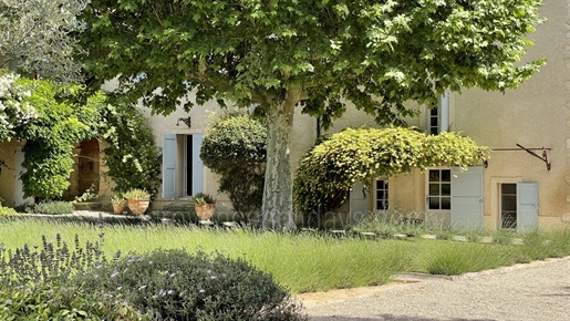 Schöne Immobilie zum Verkauf in der Provence