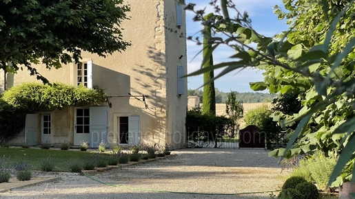 Schöne Immobilie zum Verkauf in der Provence