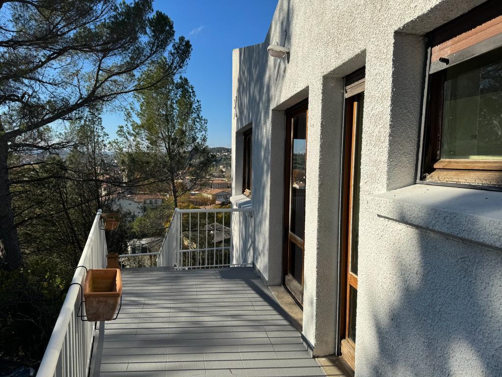 Proprietário direto Arquiteto Villa em Limoux 11300 França Sudoeste em um grande e belo t