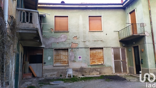Vendita Palazzo / Stabile 400 m² - Giussano