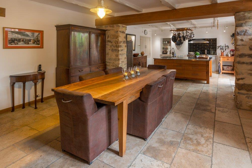 Grande casa e gite negócio para venda
