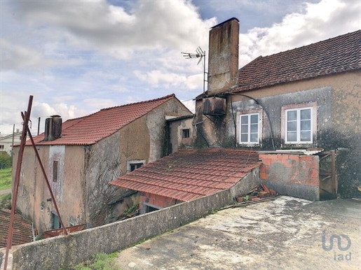 Casa / Villa a Ourém, Santarém