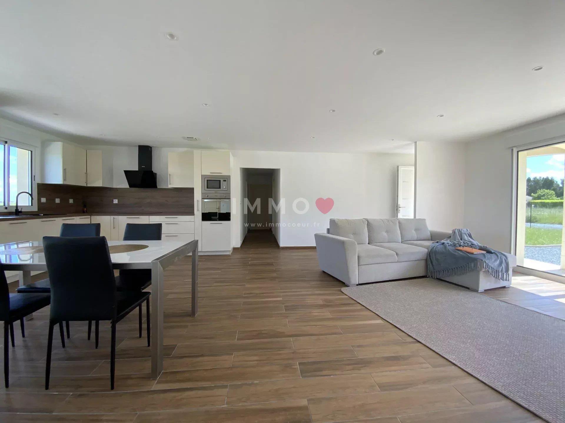 Récent housse of 110m2