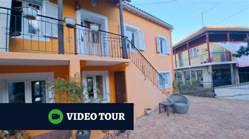 Goed onderhouden huis met 2 slaapkamers te koop in Corfu