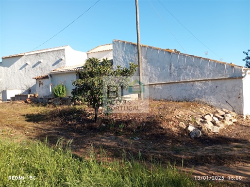 Exceptional Estate in Bias do Sul - A Unique Opportunity for Investors