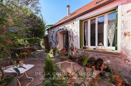 Bohemian style house 1880 - cottage - garden 980 m2