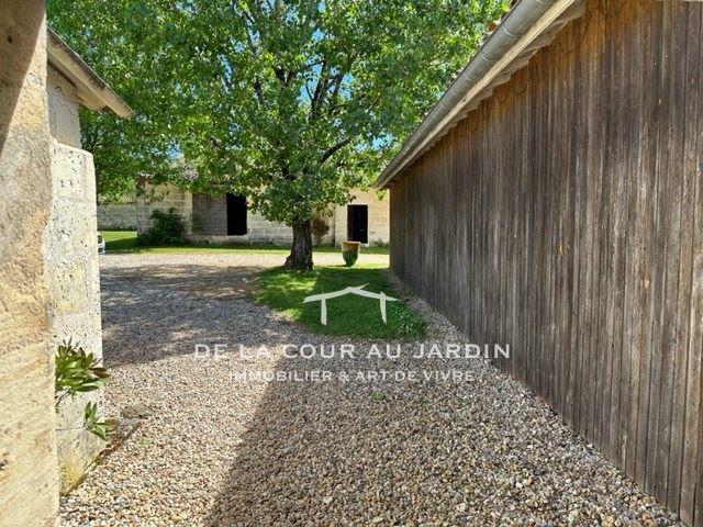 Authentic Girondine Stone Property