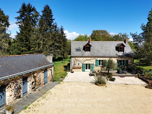 Large property with gite on the edge of the forest