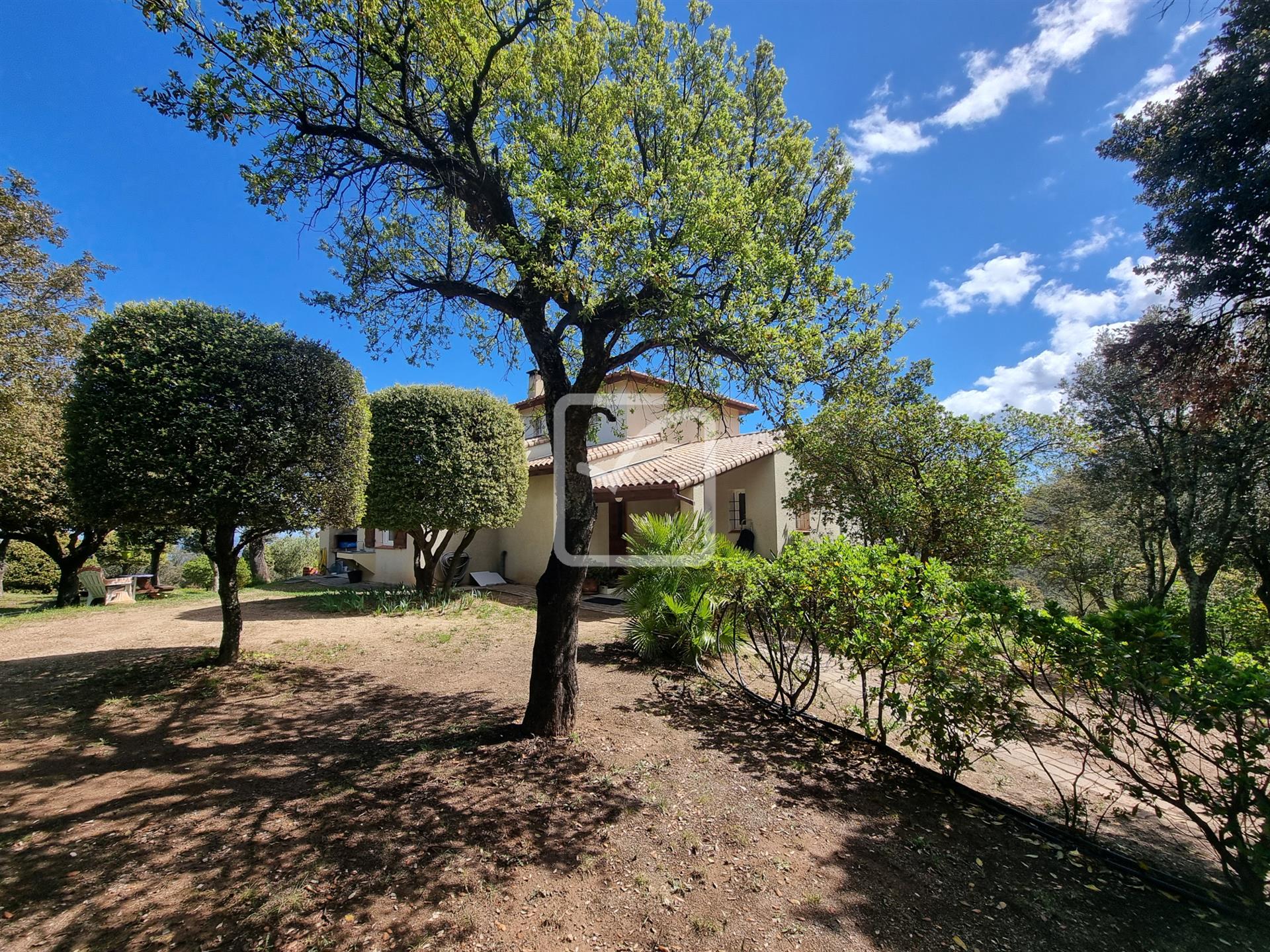 Compra: Vivenda (66740)