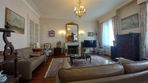 Dpt Vienne (86), à vendre Maison Poitiers Plateau - 275 m² habitables
