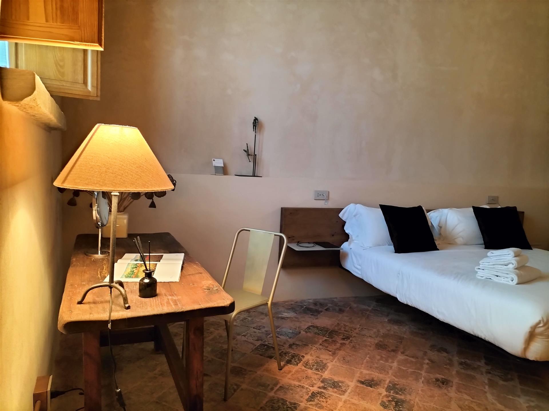 Ex Monastero