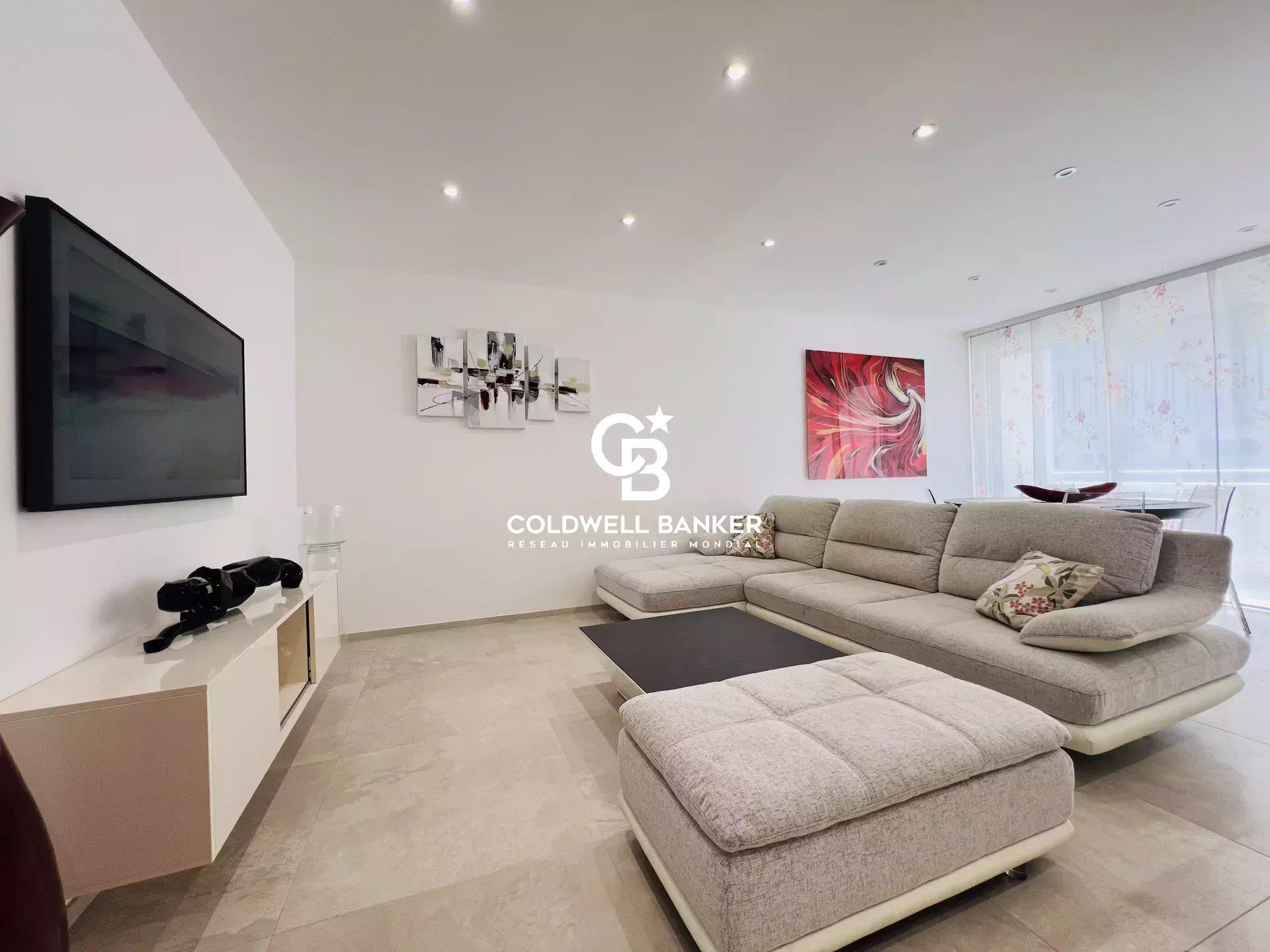 Renovated Apartment Near Beach and Amenities