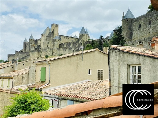 Charmant huis van 90m2 op 3 niveaus met uitzicht op de stad Carcassonne!