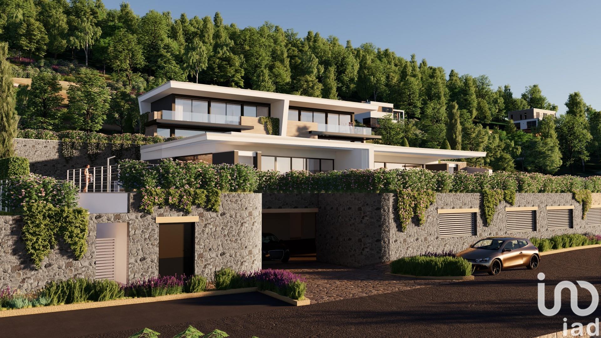 Sale Detached house / Villa 334 m² - 3 bedrooms - Lonato del Garda